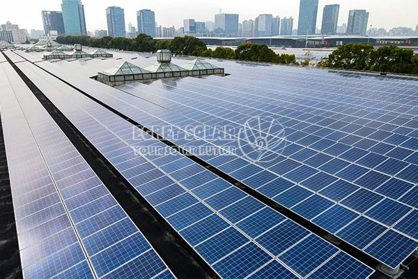 Kinesiske myndigheter reduserer skatterefusjon for fotovoltaisk industri